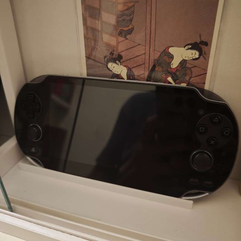 Przenośny stojak na konsolę do – Gaming Accessories Rack recenzja i cena